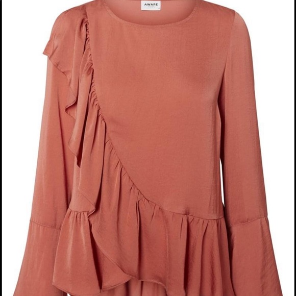 Dagmar ruffled bell sleeves top - Picture 2 of 2